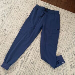 Medium size- Navy blue scrub pants- Great condition